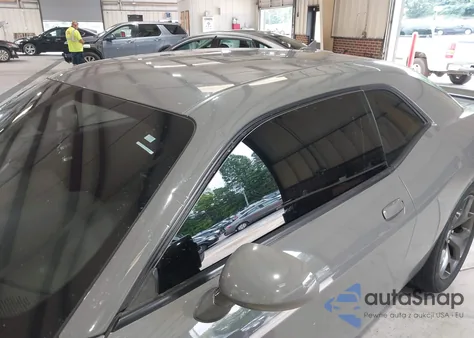 2017 Dodge Challenger R/T из США, поврежденный, VIN 2C3CDZBT5HH650466